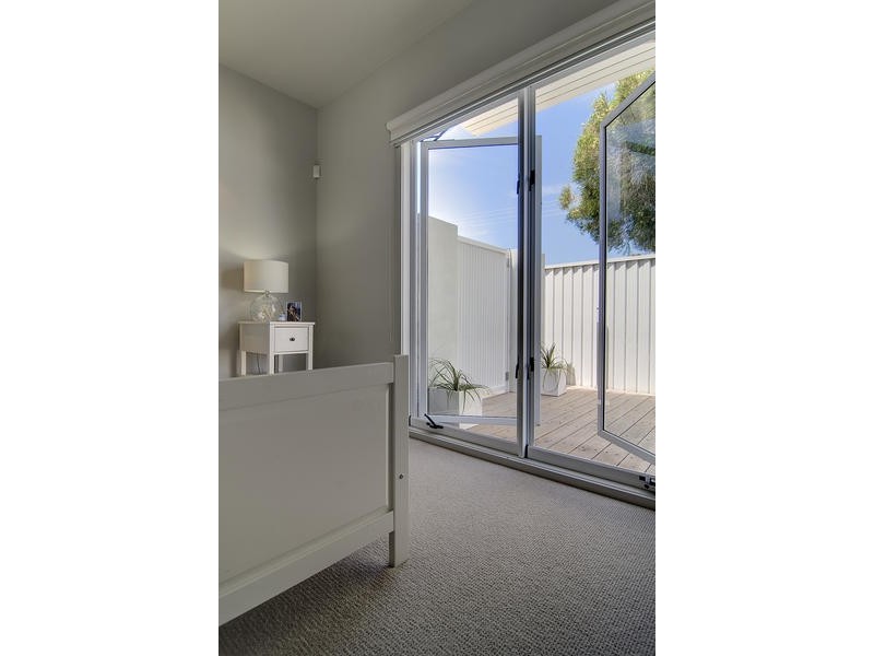 2A  Douglas St, Hastings VIC 3915