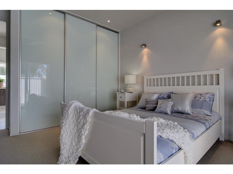 2A  Douglas St, Hastings VIC 3915