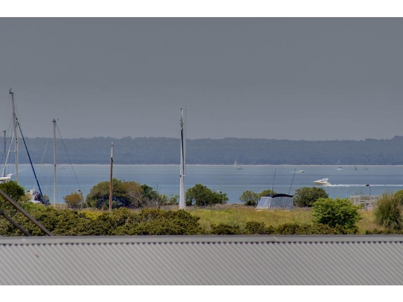 2A  Douglas St, Hastings VIC 3915