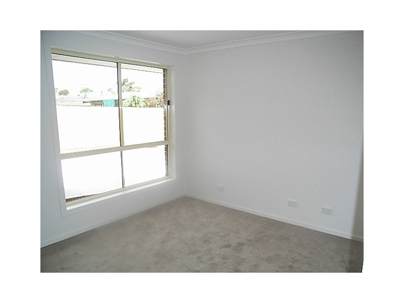 16B  Edward Street, Hastings VIC 3915