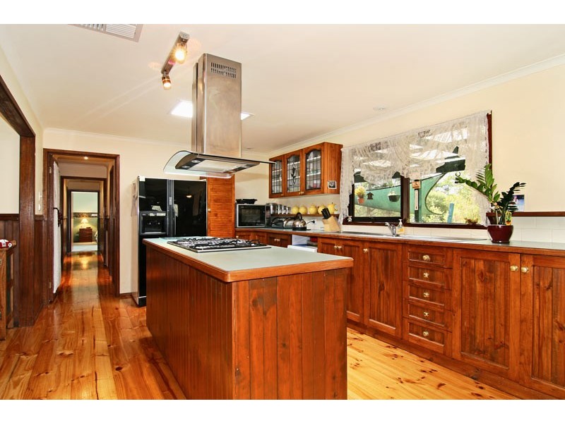 63 Hendersons Road, Bittern VIC 3918