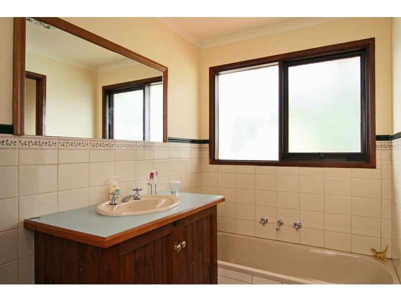 63 Hendersons Road, Bittern VIC 3918