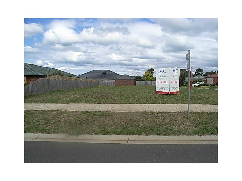 6 Tara Drive, Hastings VIC 3915