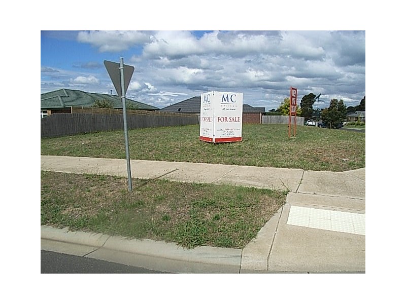 6 Tara Drive, Hastings VIC 3915