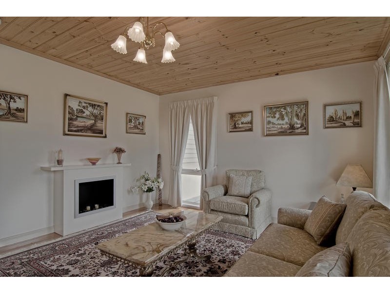 29 Pinewood Drive, Hastings VIC 3915