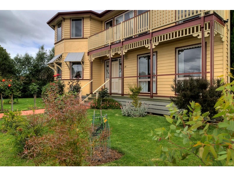 29 Pinewood Drive, Hastings VIC 3915