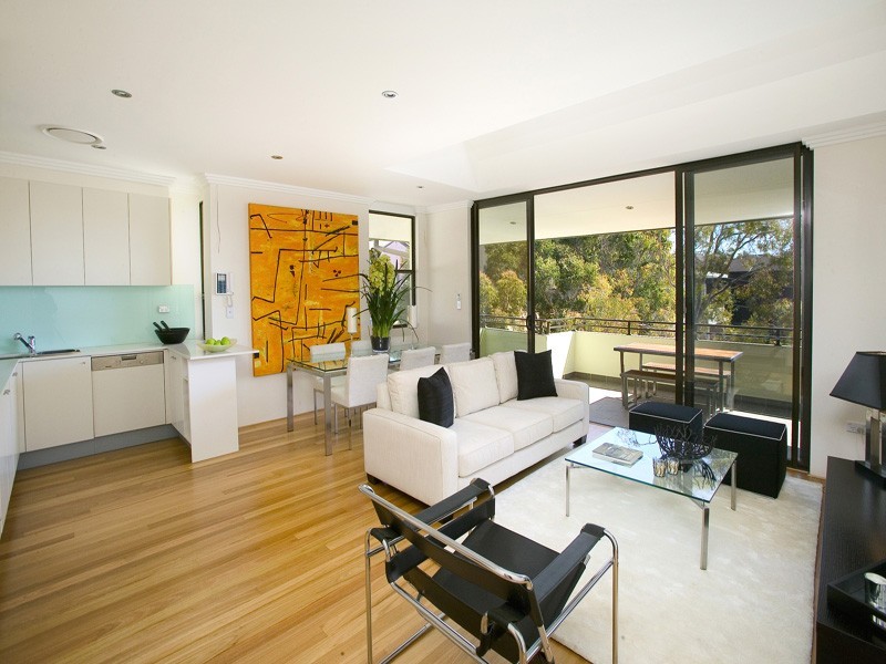 8/18 Simpson Street, Bondi NSW 2026