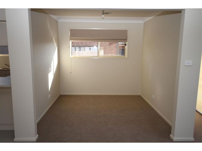 Unit 9 Julian Place, Yass NSW 2582