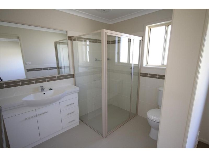 Unit 9 Julian Place, Yass NSW 2582