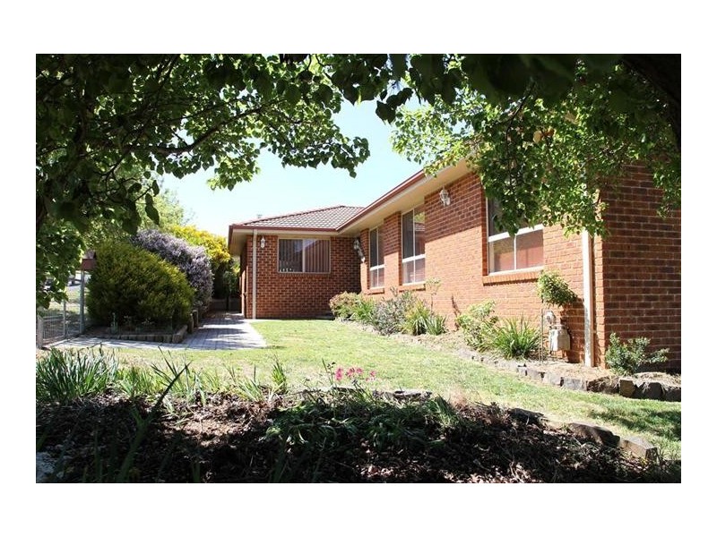 1 Barber Street, Yass NSW 2582