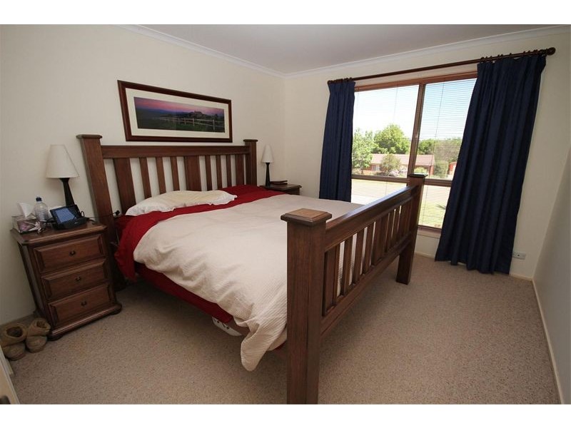 1 Barber Street, Yass NSW 2582