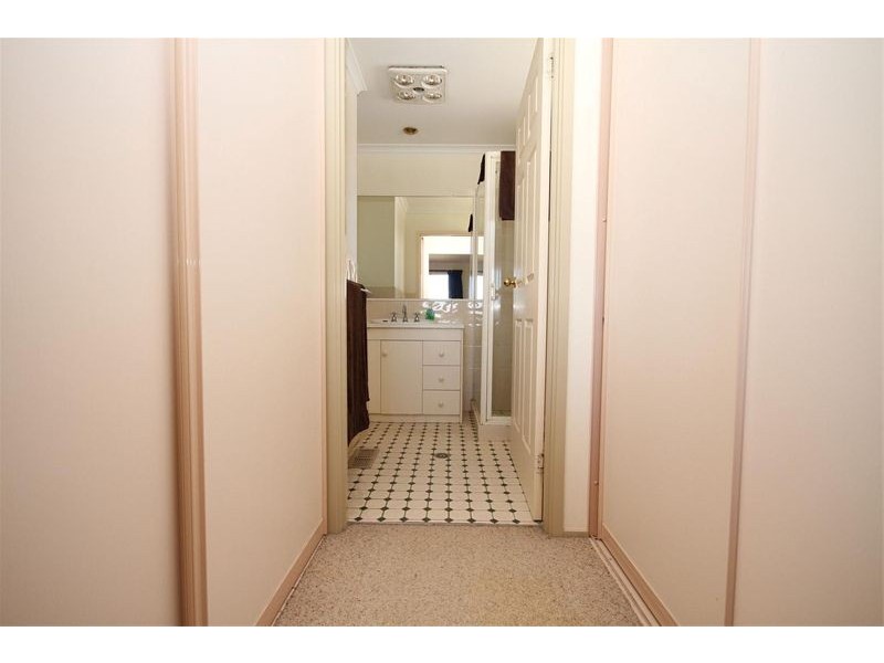 1 Barber Street, Yass NSW 2582