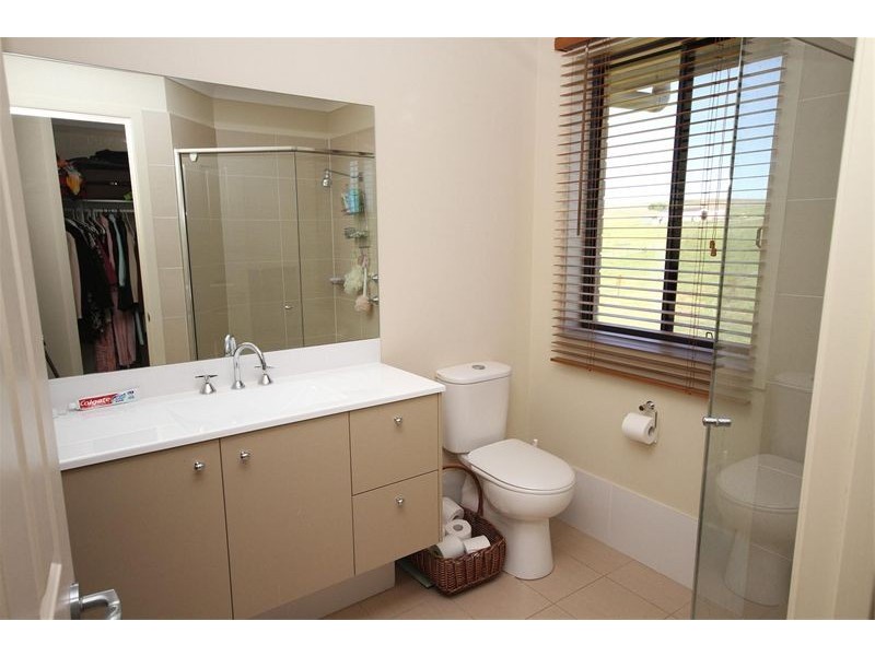 6 Kitty’s Creek Road, Yass NSW 2582