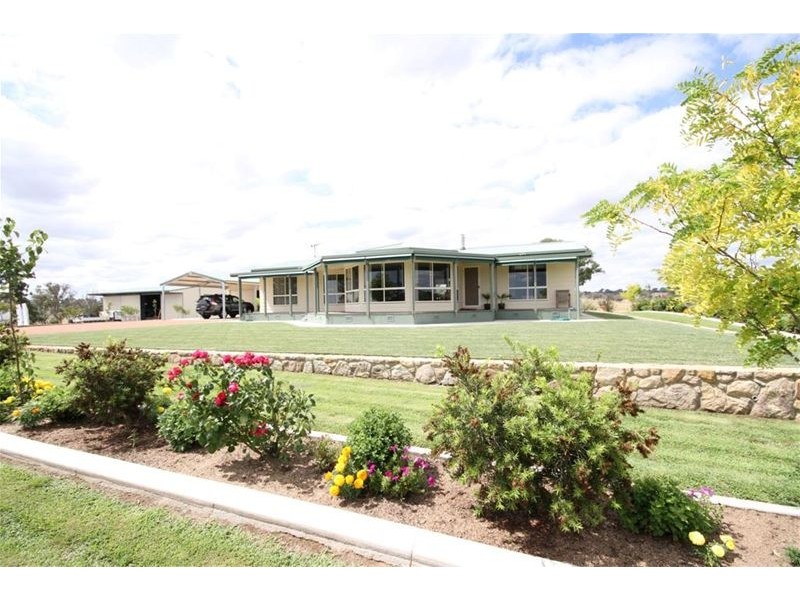 438 Coolalie Road, Yass NSW 2582