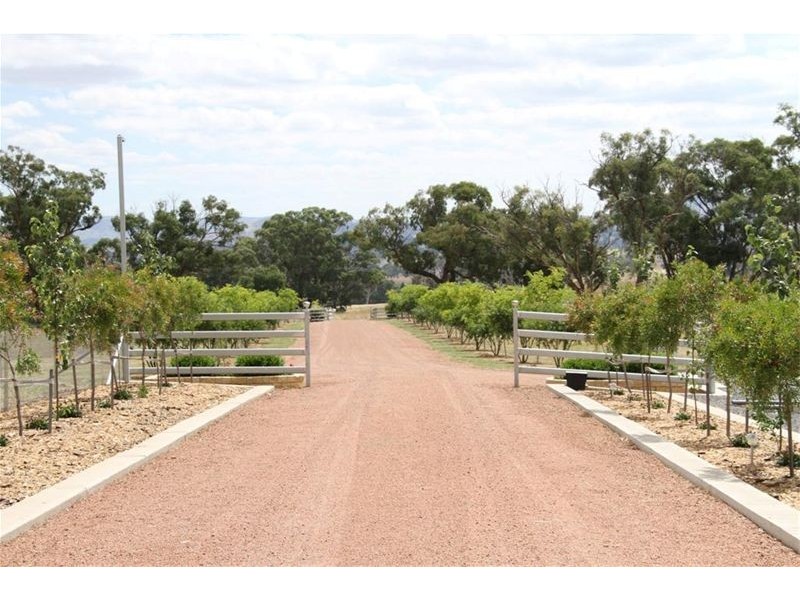 438 Coolalie Road, Yass NSW 2582