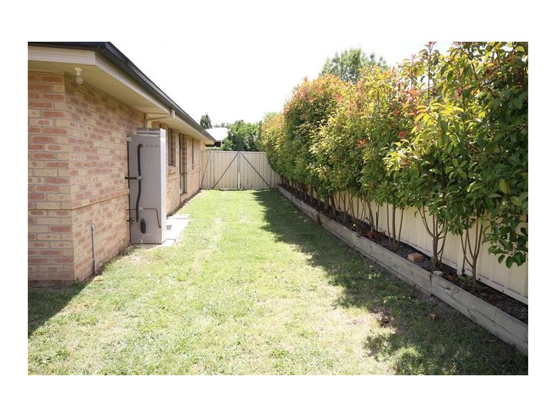 3 Nicholls Drive, Yass NSW 2582