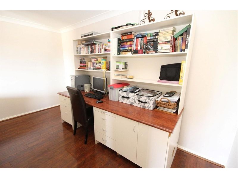 4 Clifton Place, Yass NSW 2582