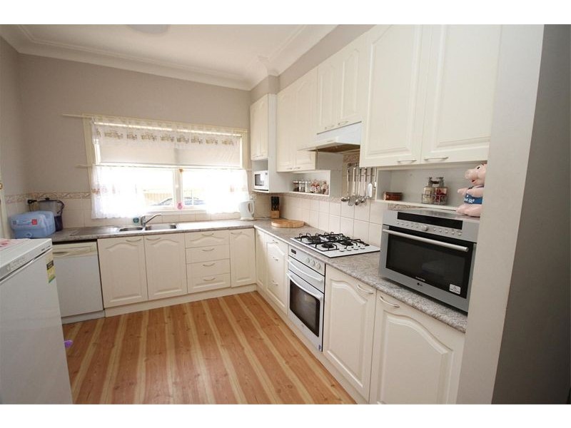 1 Petit Street, Yass NSW 2582