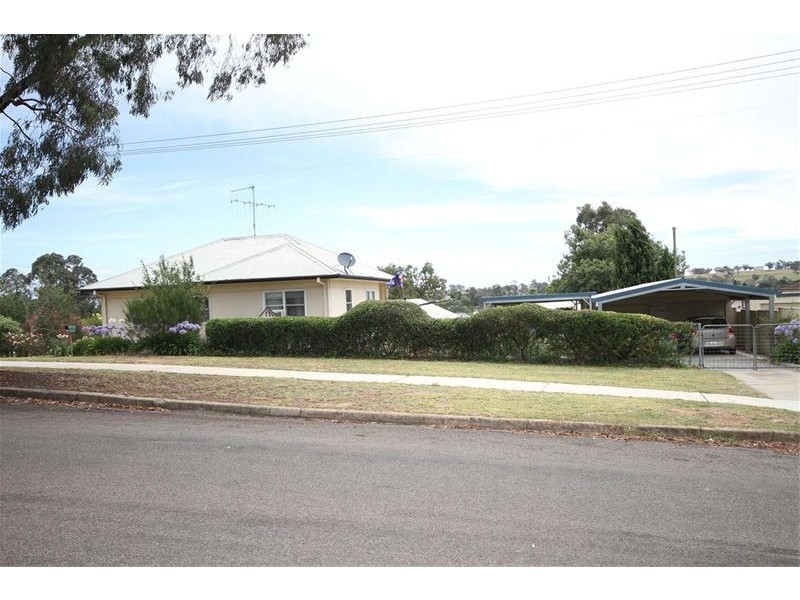 1 Petit Street, Yass NSW 2582