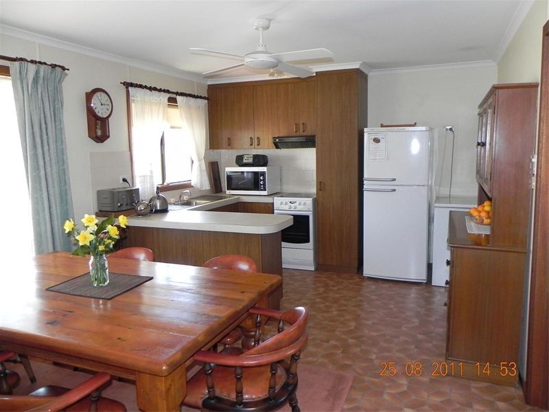 26 Caves Road, Wee Jasper NSW 2582