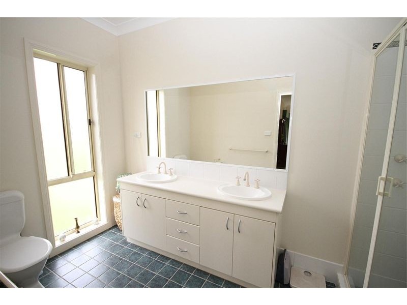 16 Vallencia Drive, Murrumbateman NSW 2582