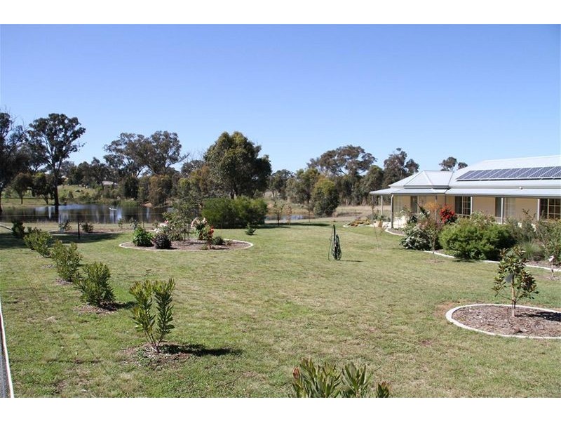 16 Vallencia Drive, Murrumbateman NSW 2582
