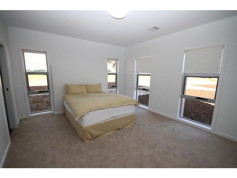 9 Burgess Place, Yass NSW 2582