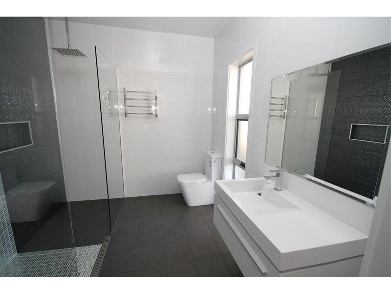 9 Burgess Place, Yass NSW 2582