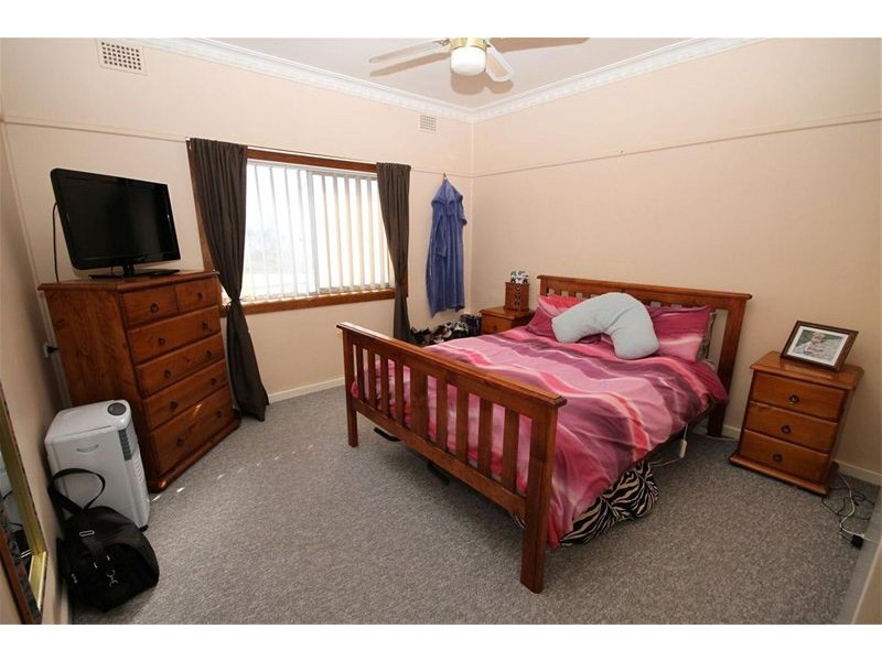 18 Browne Street, Yass NSW 2582