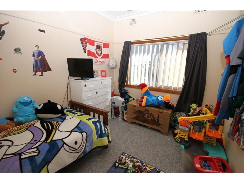 18 Browne Street, Yass NSW 2582