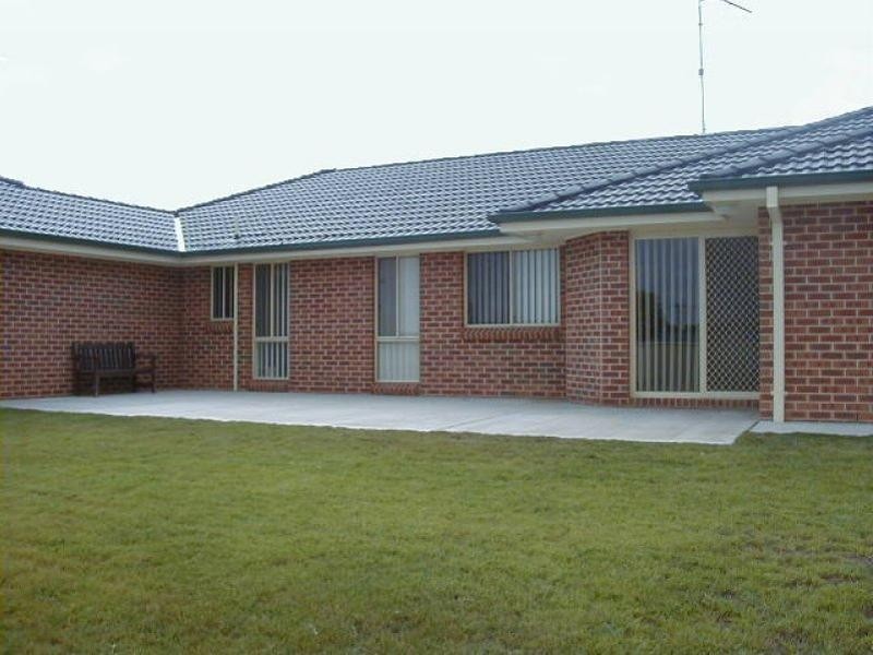 7 Haddon Court, Yass NSW 2582