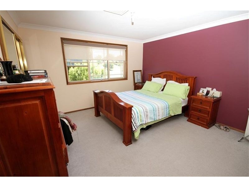 1 Dobbin Drive, Yass NSW 2582