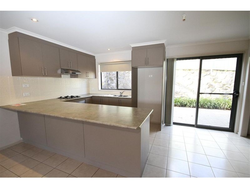 10/24-26 Demestre Street, Yass NSW 2582