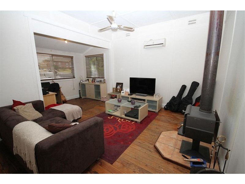 28 Browne Street, Yass NSW 2582