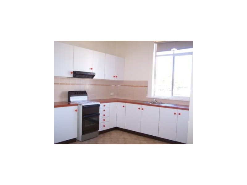 1 41-45 Comur Street, Yass NSW 2582