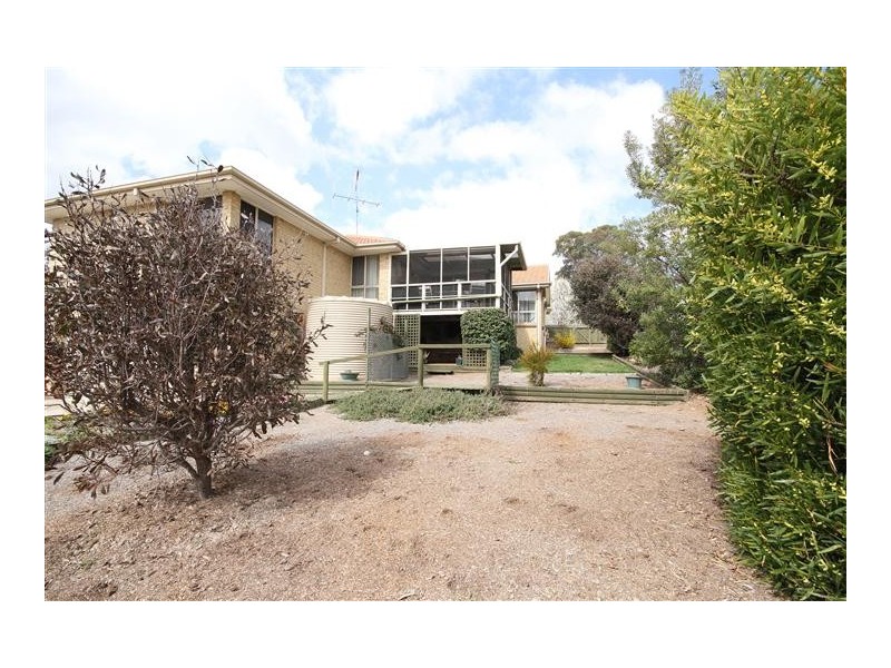 33 Shantalla Crescent, Yass NSW 2582