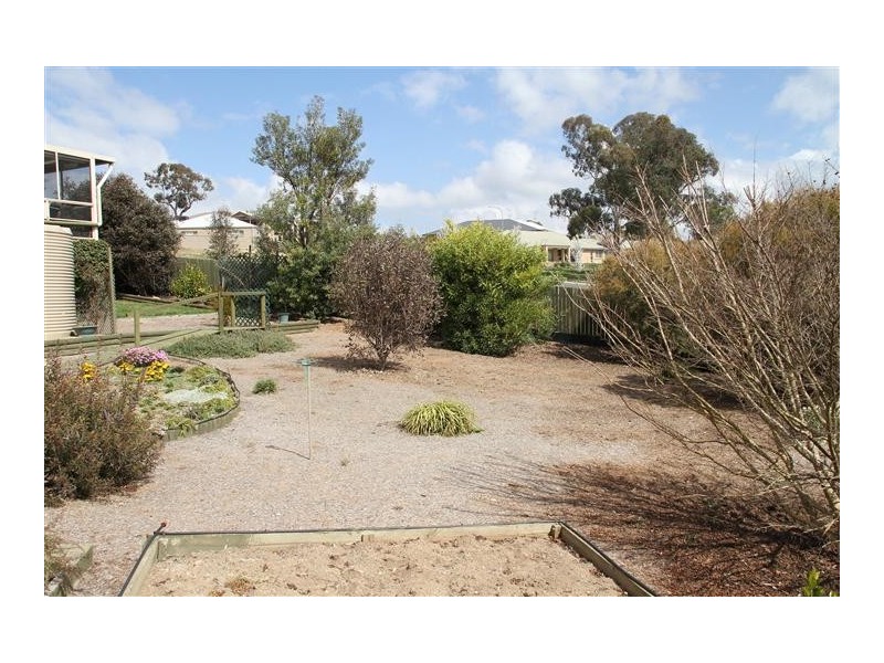 33 Shantalla Crescent, Yass NSW 2582