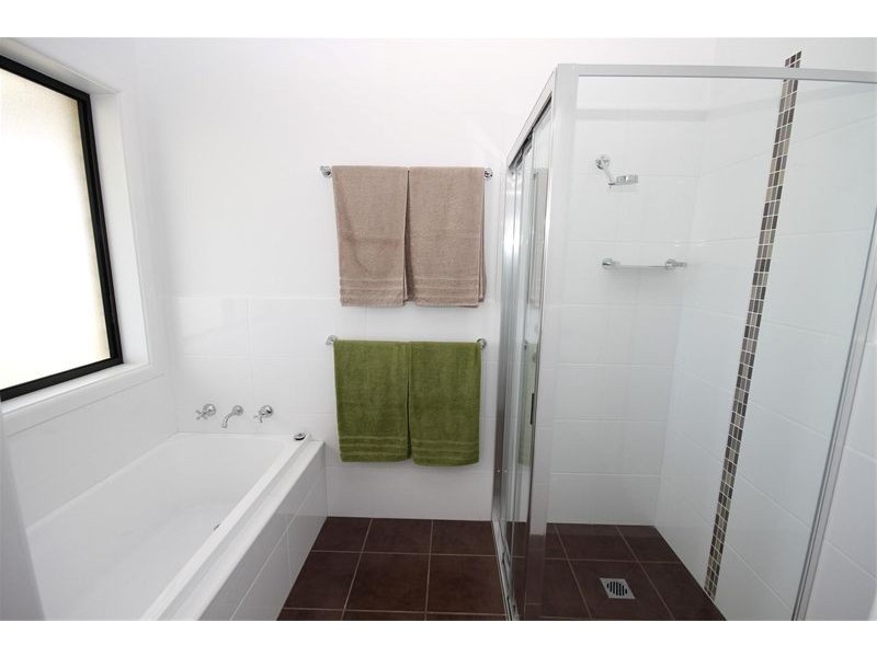 8 Kitty’s Creek Road, Yass NSW 2582