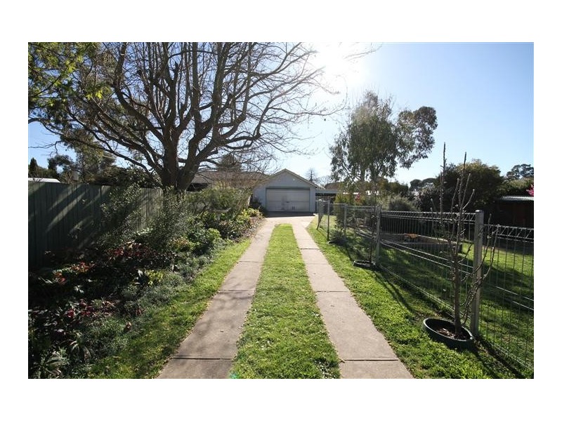 46 Demestre Street, Yass NSW 2582