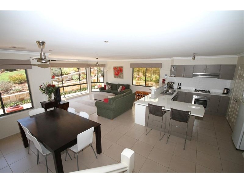 40 Yeo Crescent, Yass NSW 2582