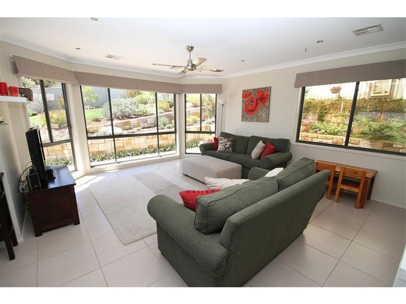 40 Yeo Crescent, Yass NSW 2582