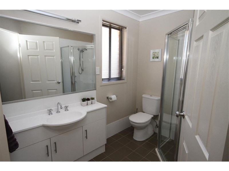 40 Yeo Crescent, Yass NSW 2582