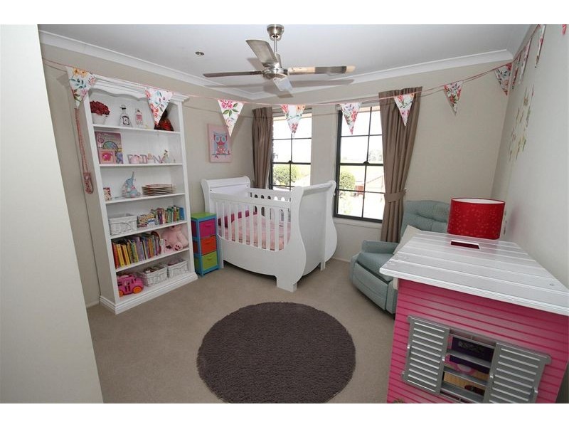 40 Yeo Crescent, Yass NSW 2582