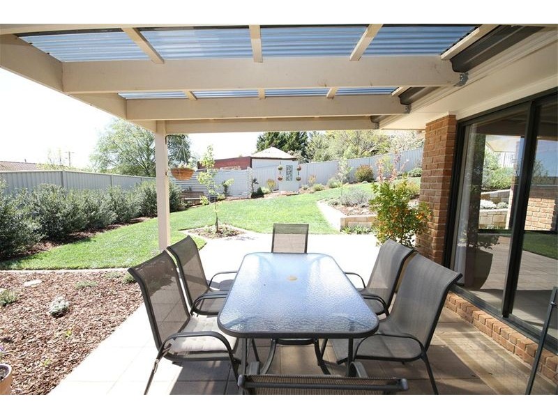 40 Yeo Crescent, Yass NSW 2582