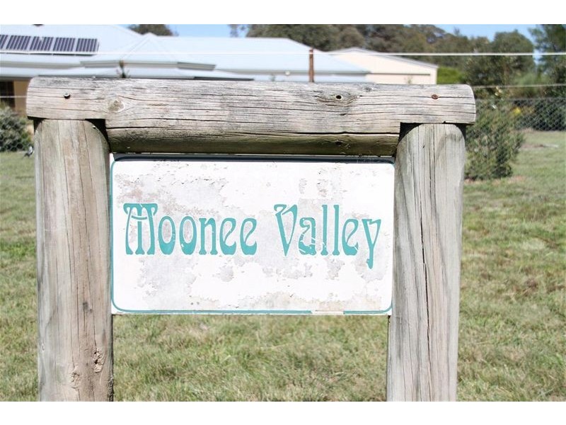 16 Vallencia Drive, Murrumbateman NSW 2582