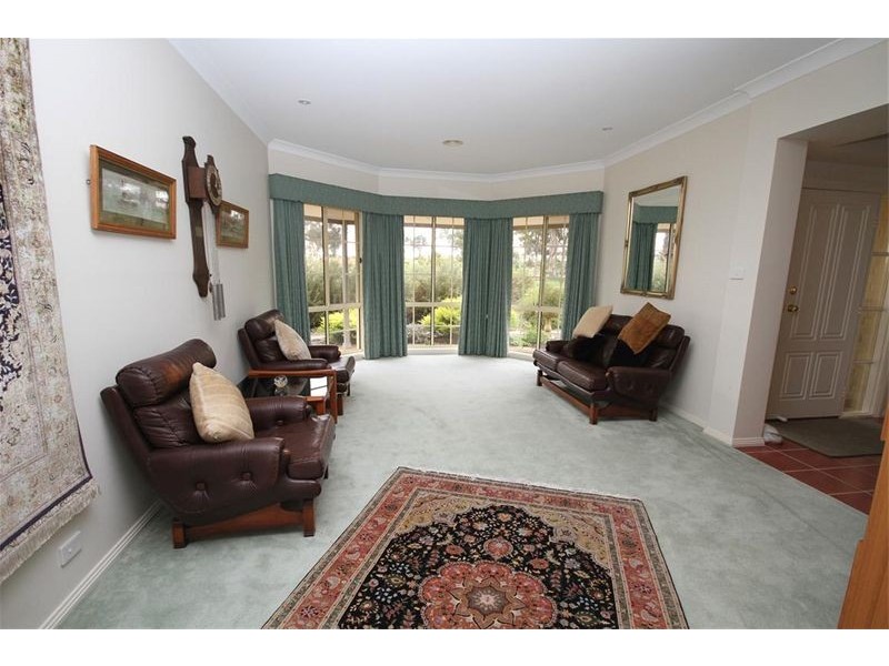 16 Vallencia Drive, Murrumbateman NSW 2582