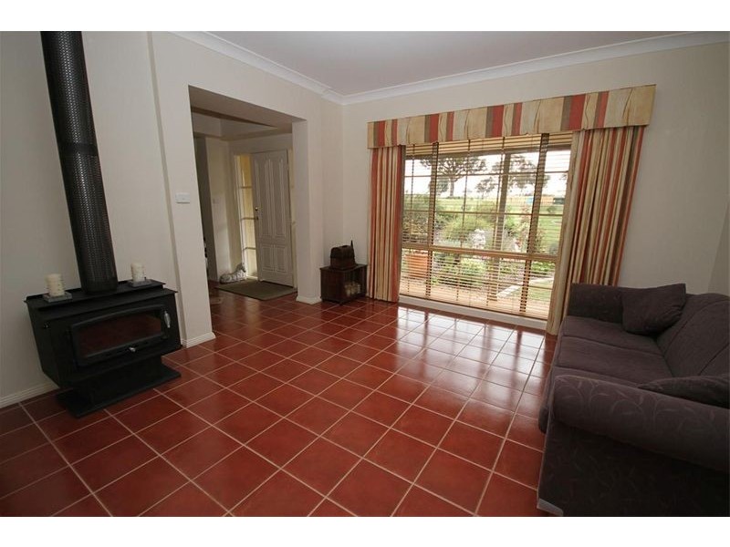 16 Vallencia Drive, Murrumbateman NSW 2582