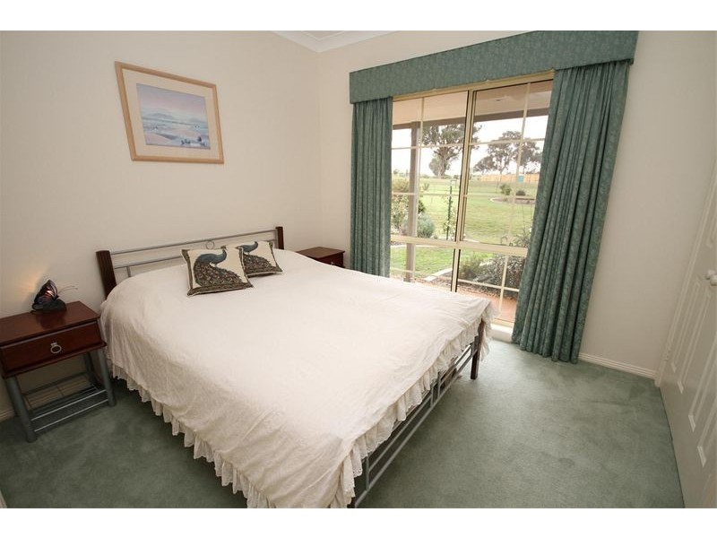 16 Vallencia Drive, Murrumbateman NSW 2582