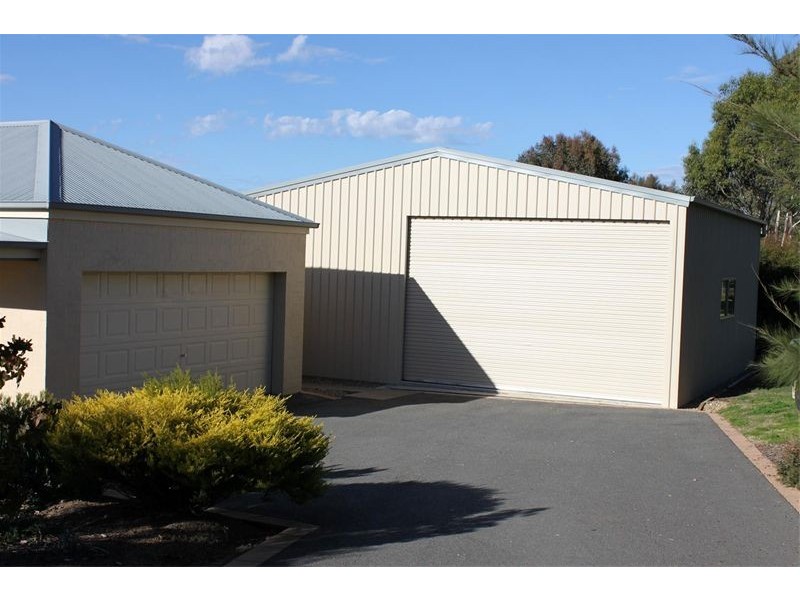 16 Vallencia Drive, Murrumbateman NSW 2582