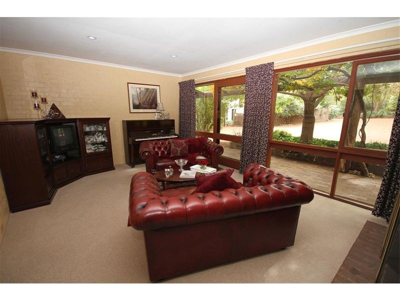 12 – 14  O’Brien Street, Yass NSW 2582